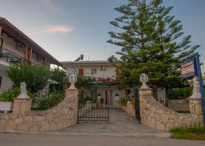 Avouris Studios