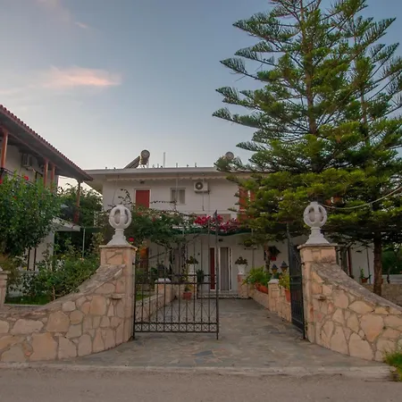 Avouris Studios Kypseli Exterior foto