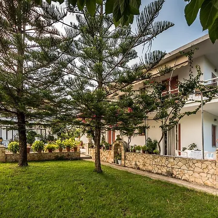 Avouris Studios Kypseli Exterior foto