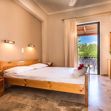 Avouris Studios Kypseli Zimmer foto